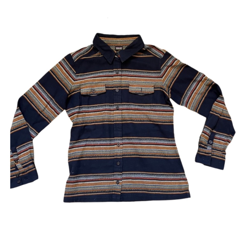 PATAGONIA Navy blue with stripes Flannel Size 4